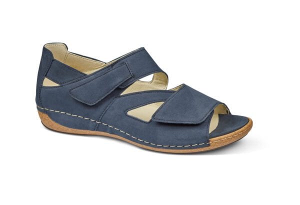Sandaler i skinn med justerbara remmar för komfort och stil.