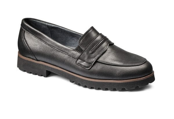 Klassisk svart damsko med bekväm sula och elegant design.