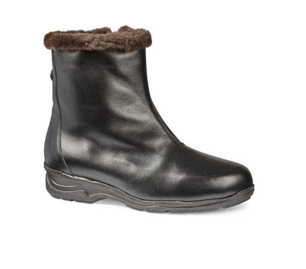 Svart vinterstövel med fuskpäls och gummisula för dam.