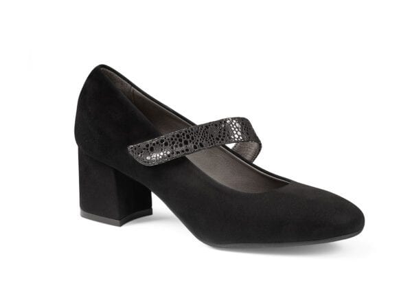 Svart damsko med klack och dekorativ rem, elegant design.