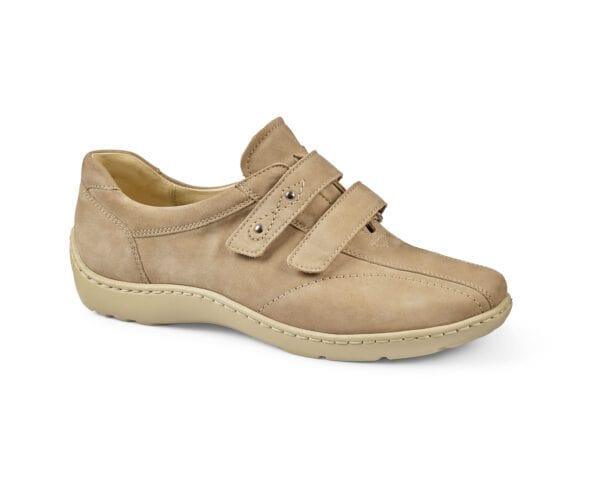 Lågskor för kvinnor i beige med två justerbara remmar, bekväma och stilrena.