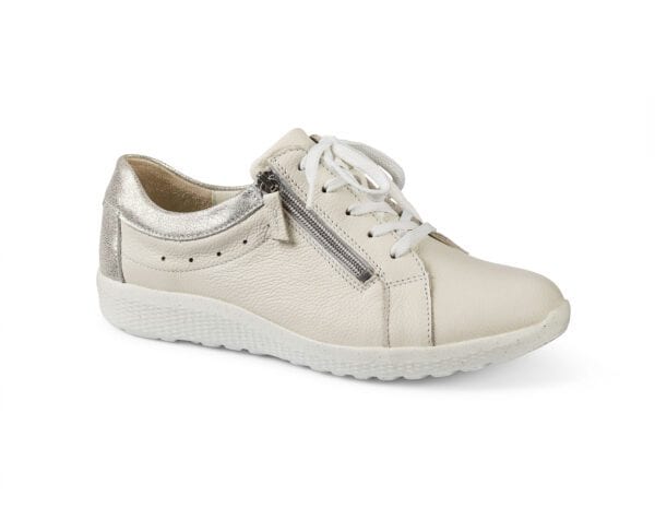 Lågskor för kvinnor i vitt med silverdetaljer och sidoförvaringsficka.