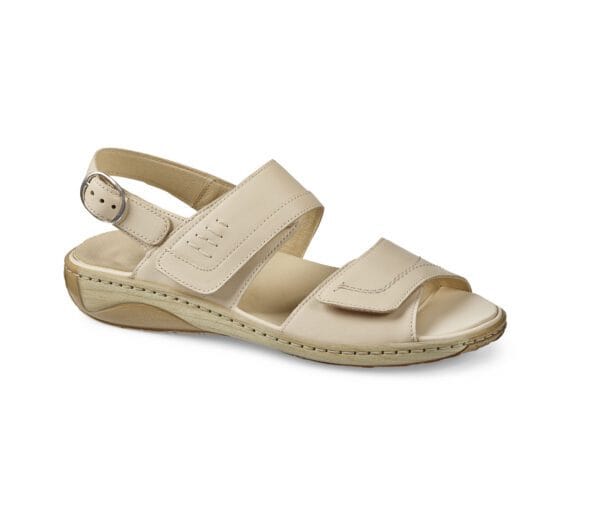 Ljusbeige sandal med justerbar rem och bekväm sula för dam.