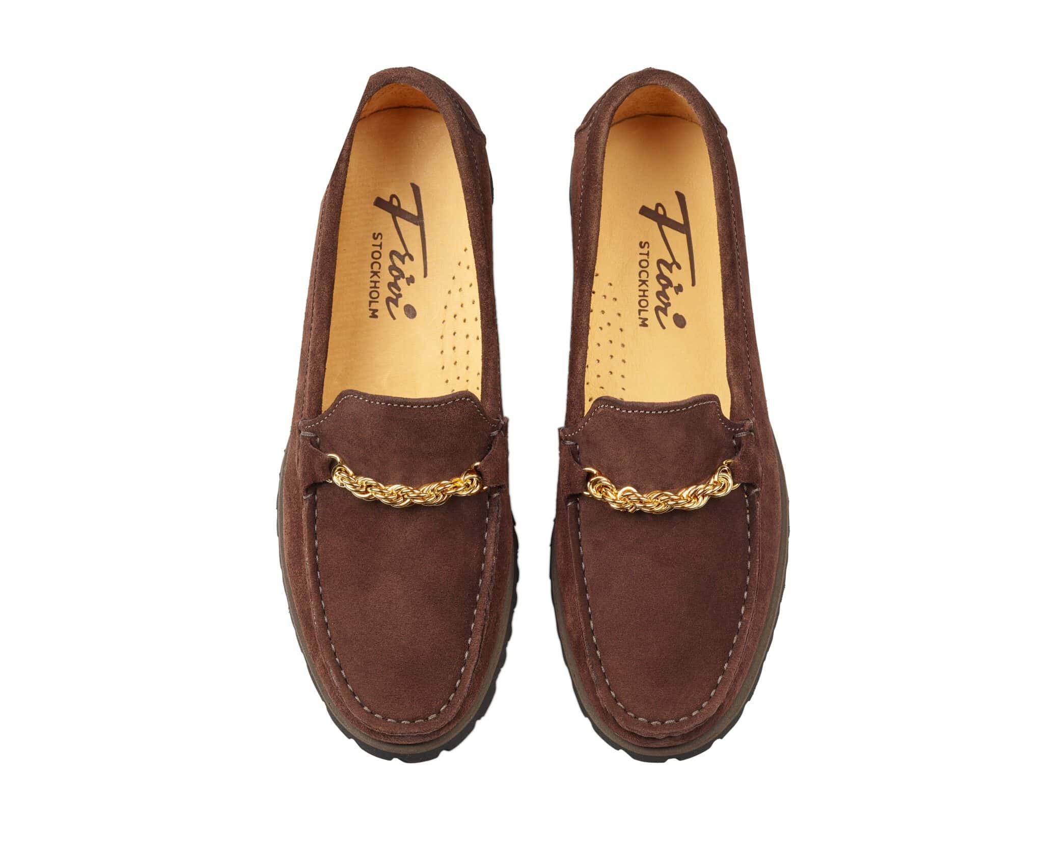 Bruna loafers med guldfärgad kedja från Frövi skor, damskor av hög kvalitet.