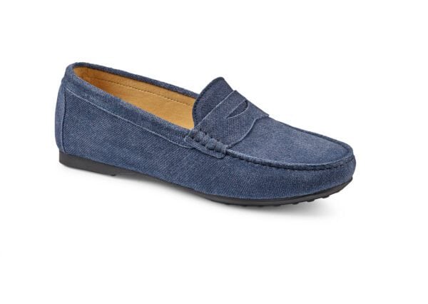 Mörkblå mockasko i tyg för dam, bekväm och stilren design.