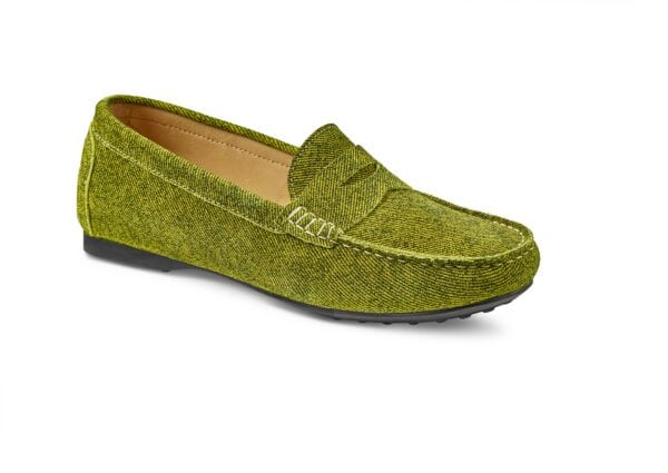 Ljusgrön mockaskor för dam med bekväm passform och slitstark sula.