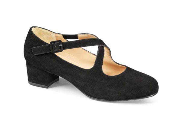 Damklackskor i svart mocka med justerbar rem och låg klack.