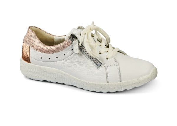 Skinnskor i vitt med rosa och koppardetaljer, perfekt för vardagsbruk.